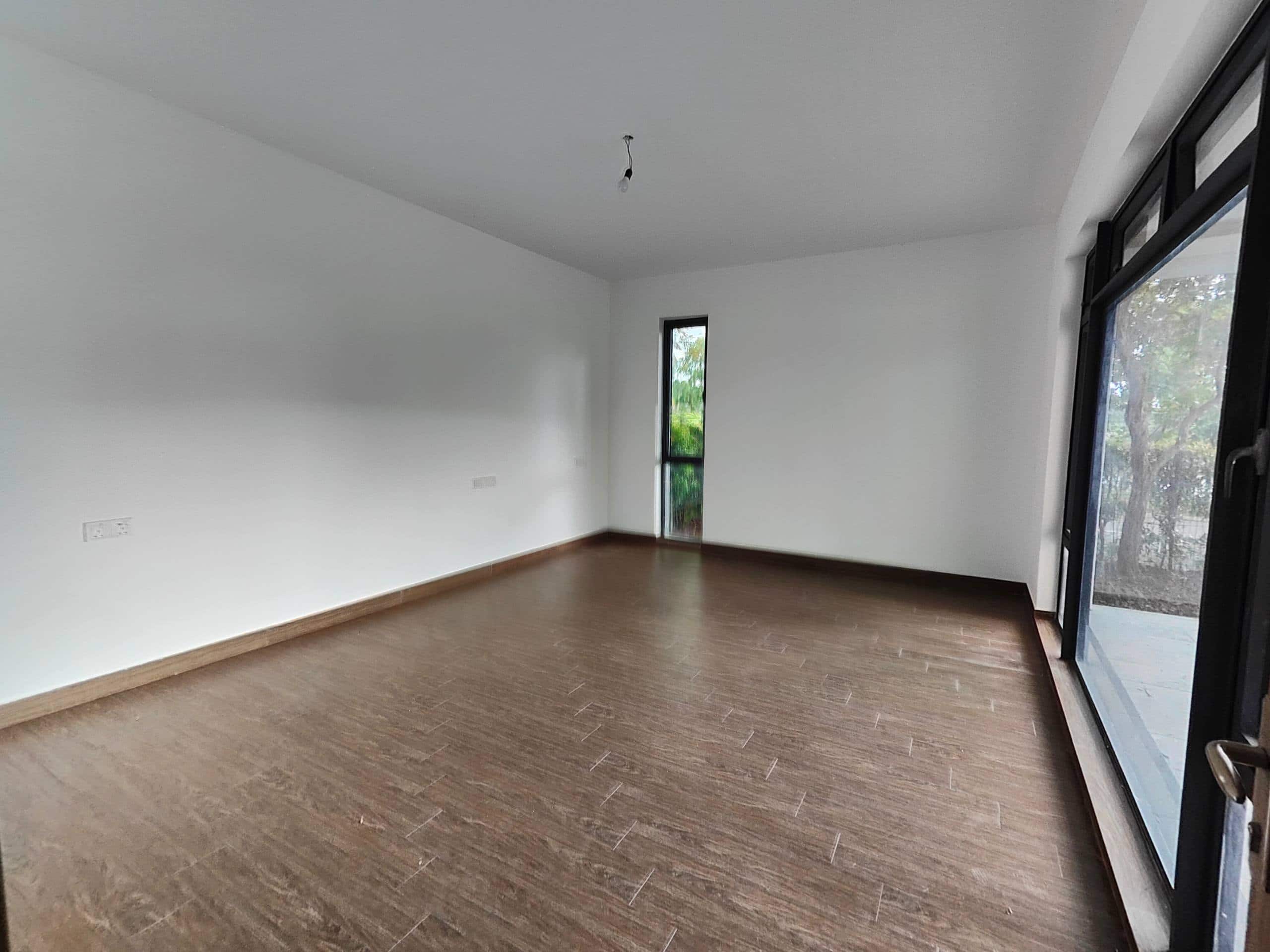 2 Storey Cluster House Golf Villa, Forest City 3