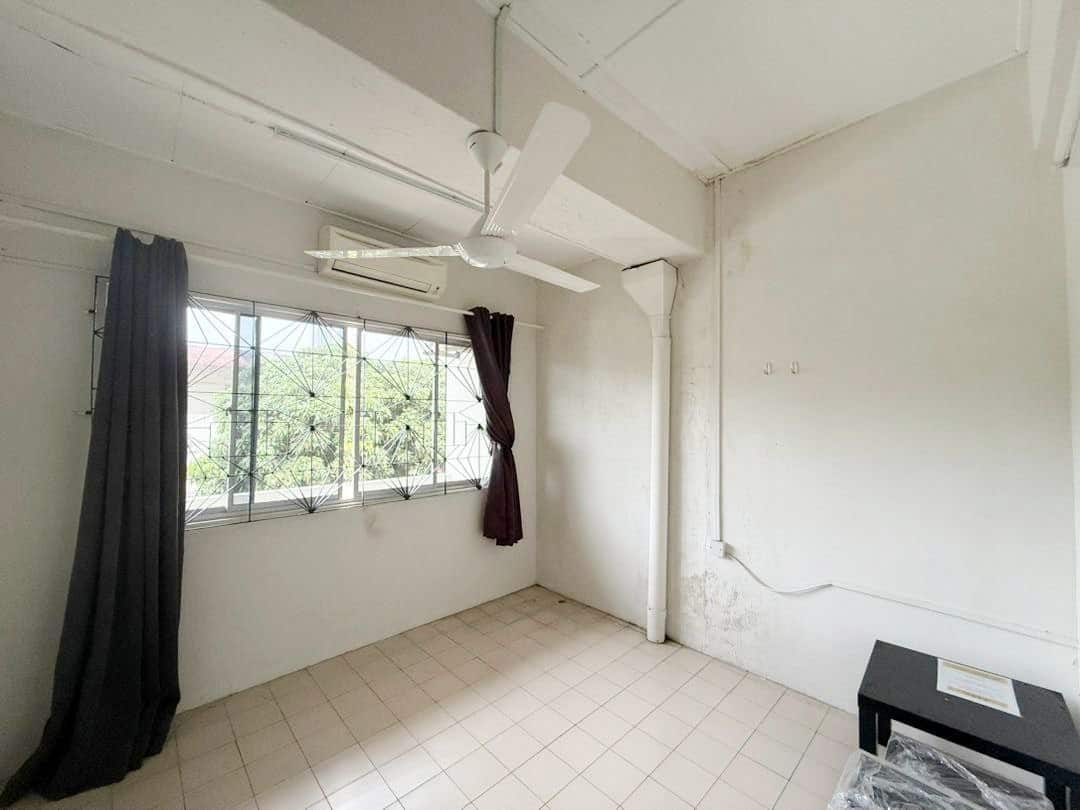 Double Storey Medium Cost Unit Taman Laman Setia 3