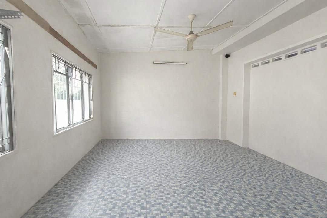 Double Storey Medium Cost Unit Taman Laman Setia 1