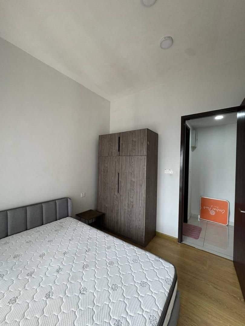 Condominium Danga Bay 5