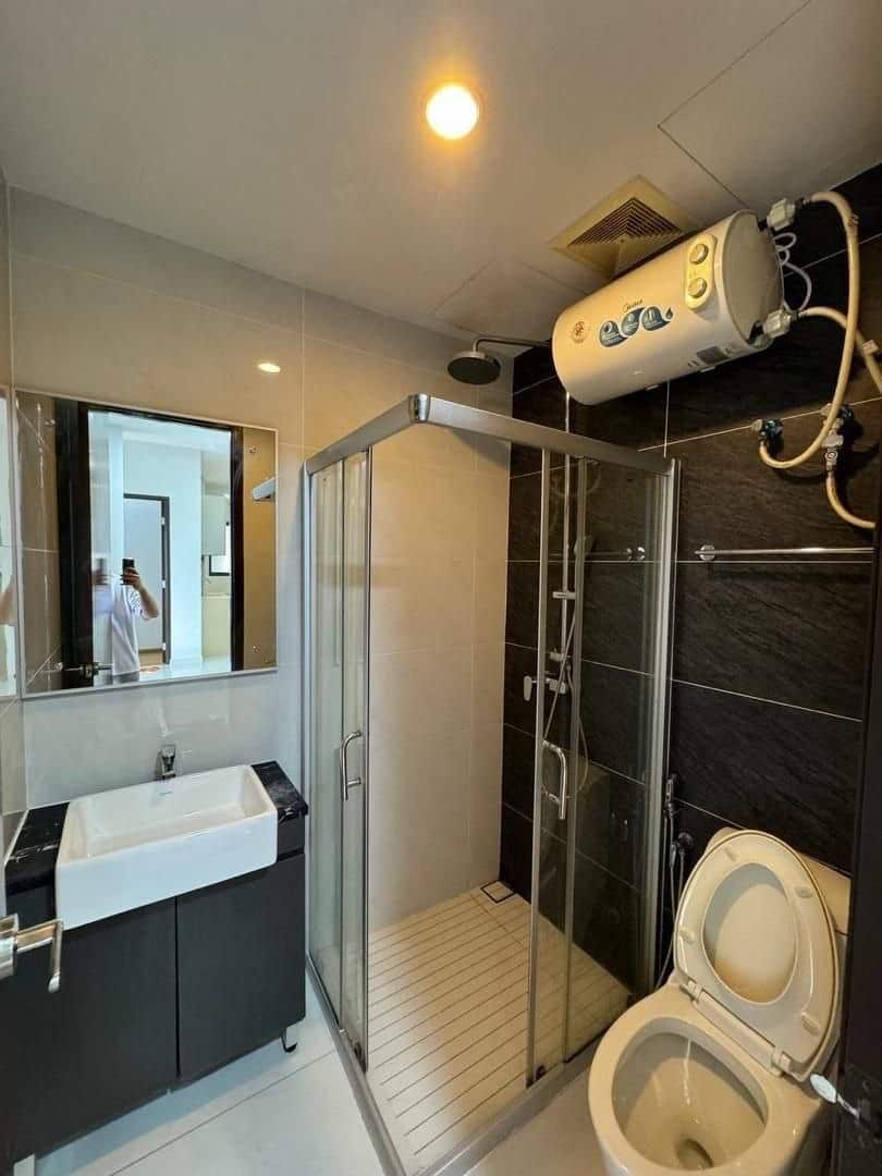 Condominium Danga Bay 9