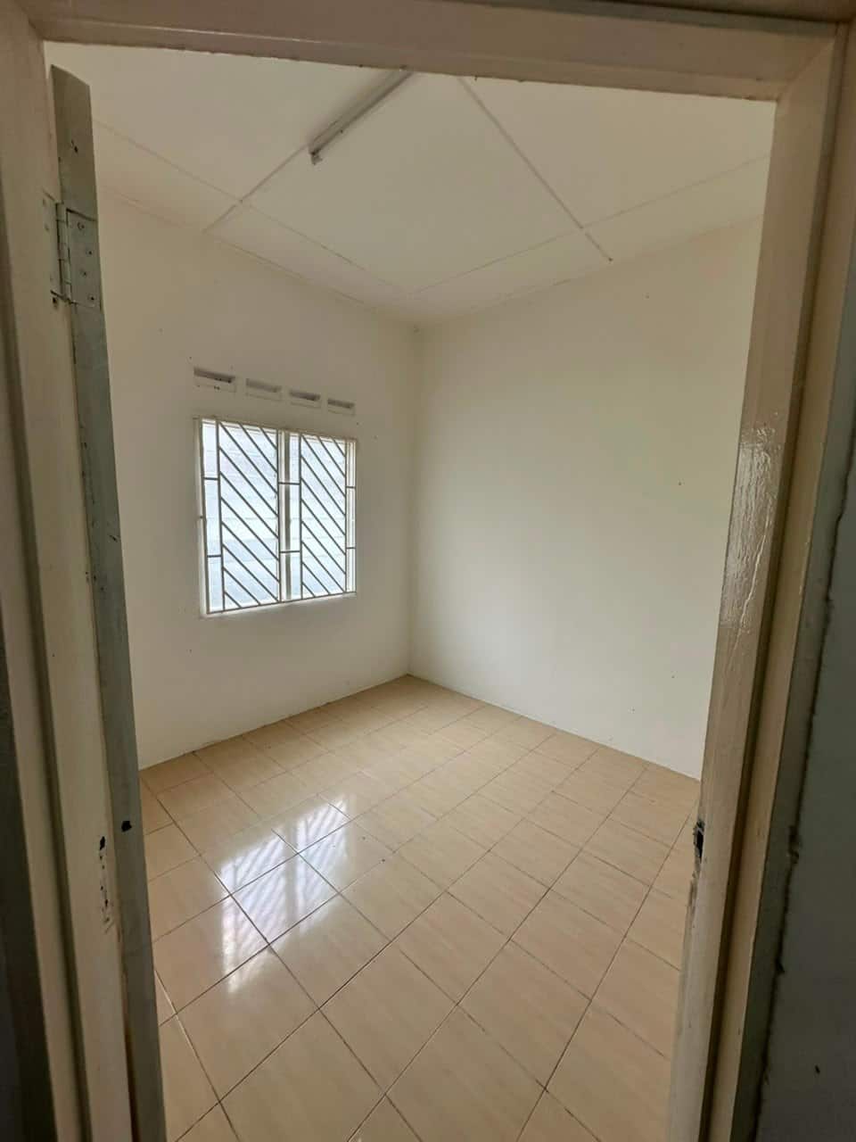 Single Storey Terrace House Taman Universiti 4