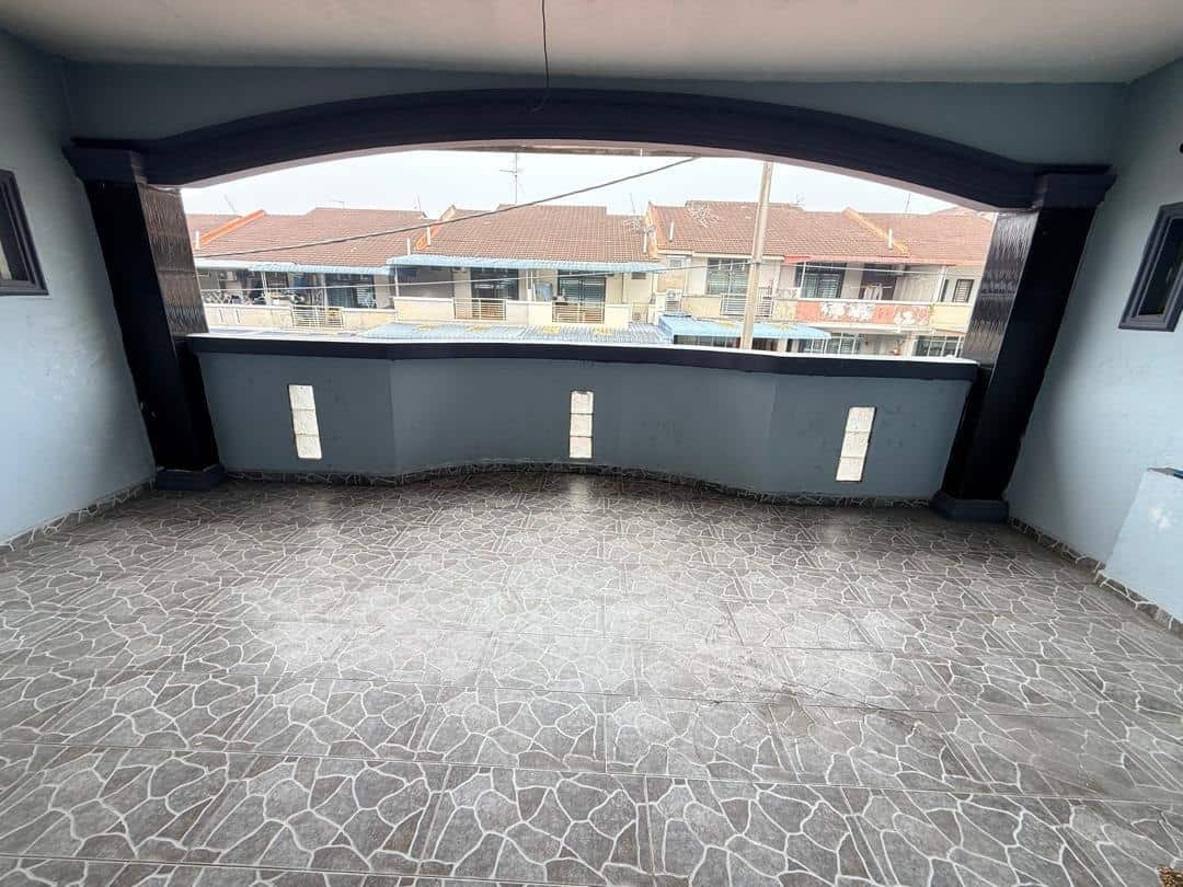 Double Storey Terrace House Taman Ehsan Jaya 3
