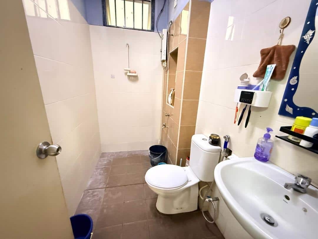 Double Storey Terrace House Taman Ehsan Jaya 12
