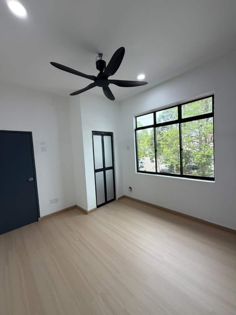 Shop Apartment Taman Selesa Jaya 1