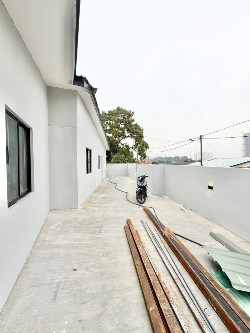 Single Storey Terrace Corner Kampung Kurnia 6