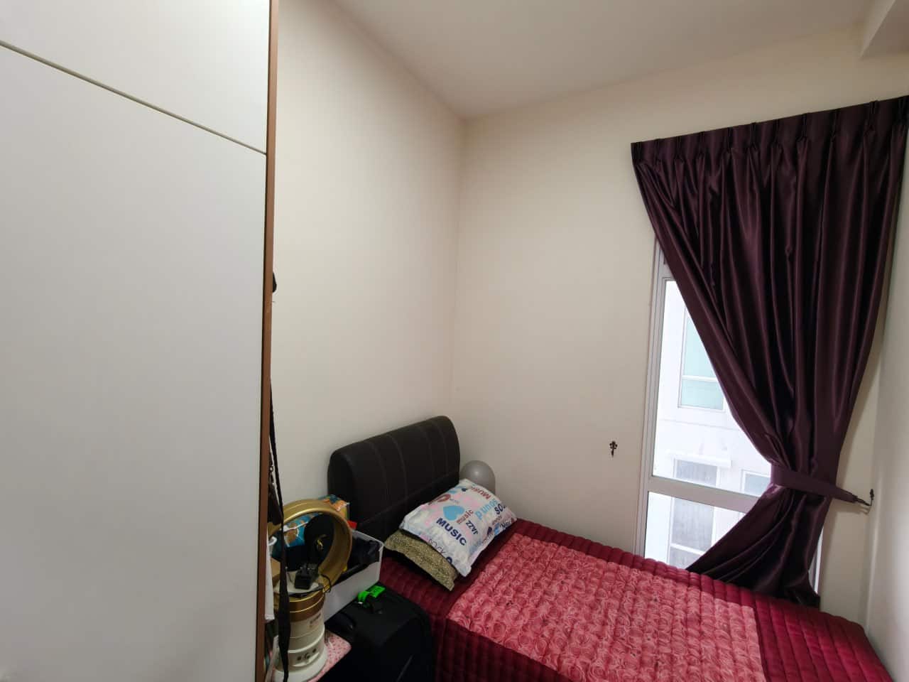 Condo Larkin 5