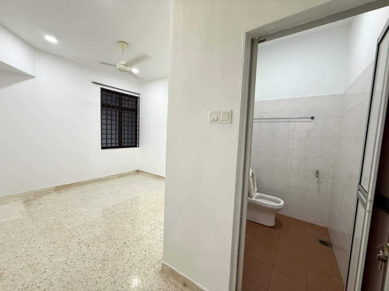 Single Storey Terrace House Taman Ungku Tun Aminah 6