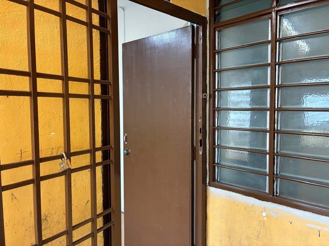 Flat Indahpura 6