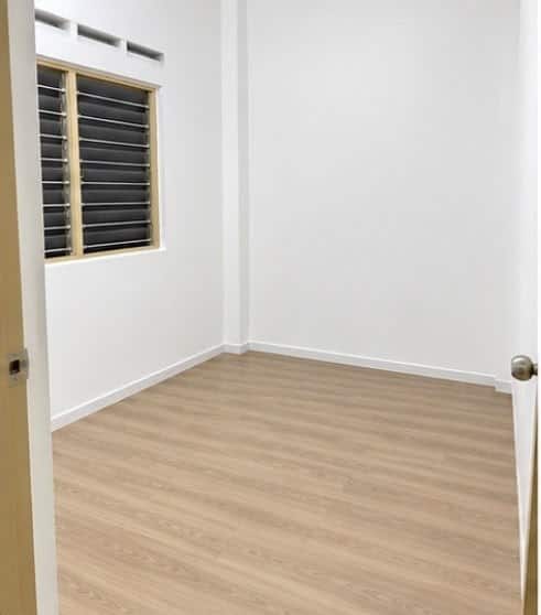 Low Medium Cost Flat Taman Pulai Utama 5