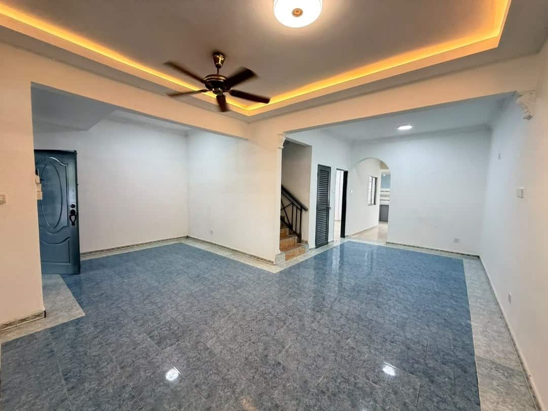 Double Storey Terrace House Kota Masai 3