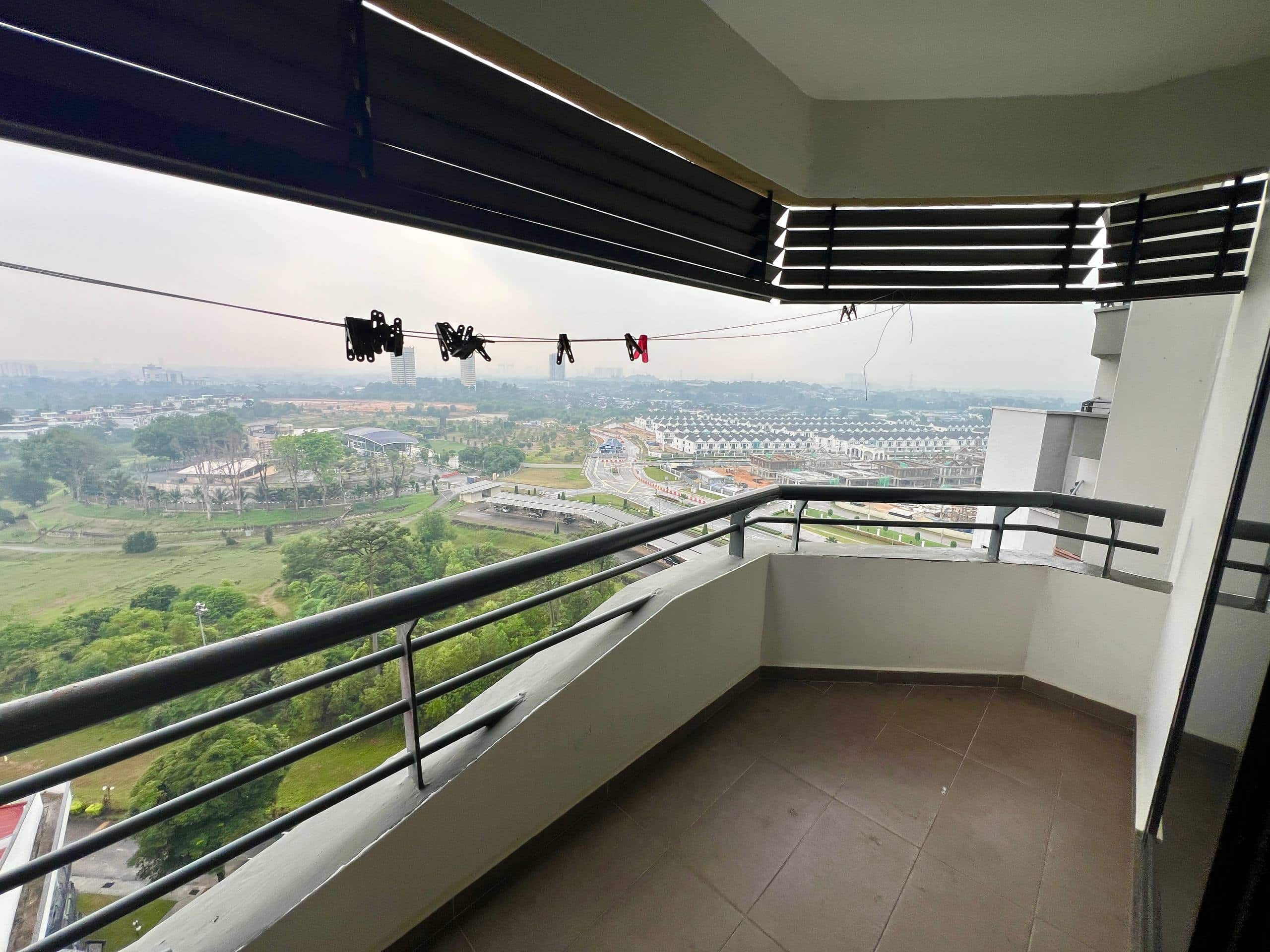 Apartment Seri Alam 5