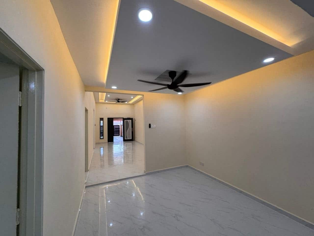 Single-Storey Terrace House Taman Perling 6