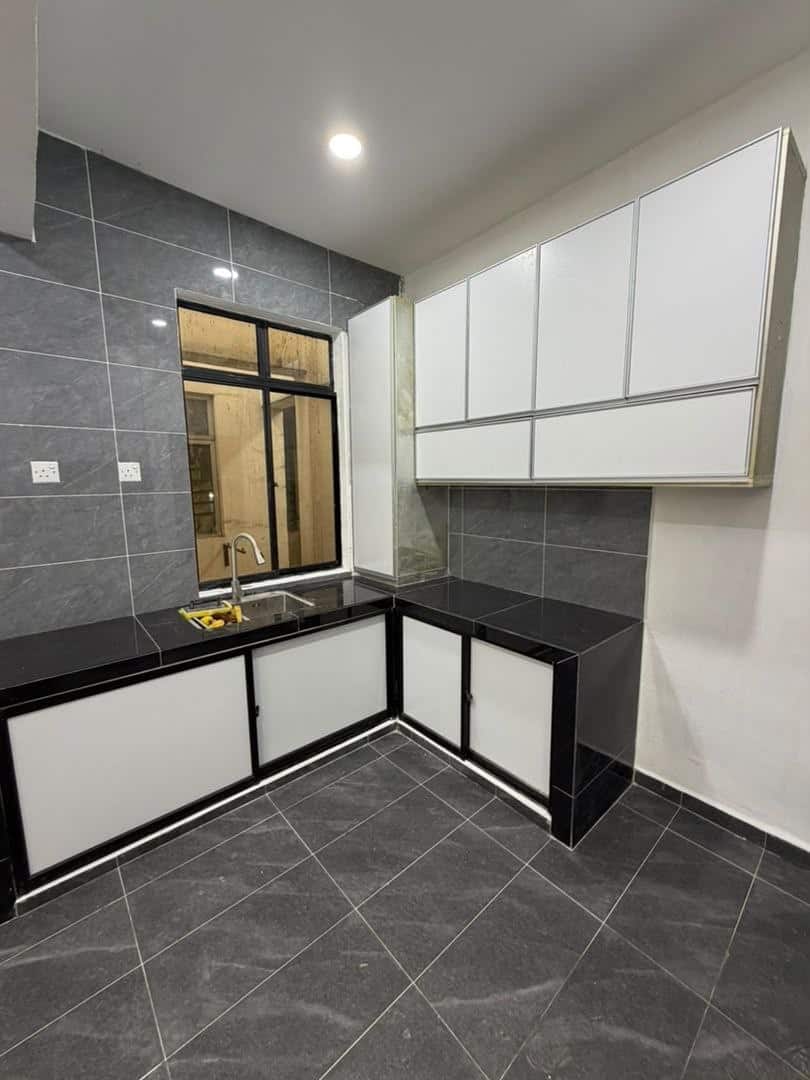 Flat Taman Selesa Jaya 6