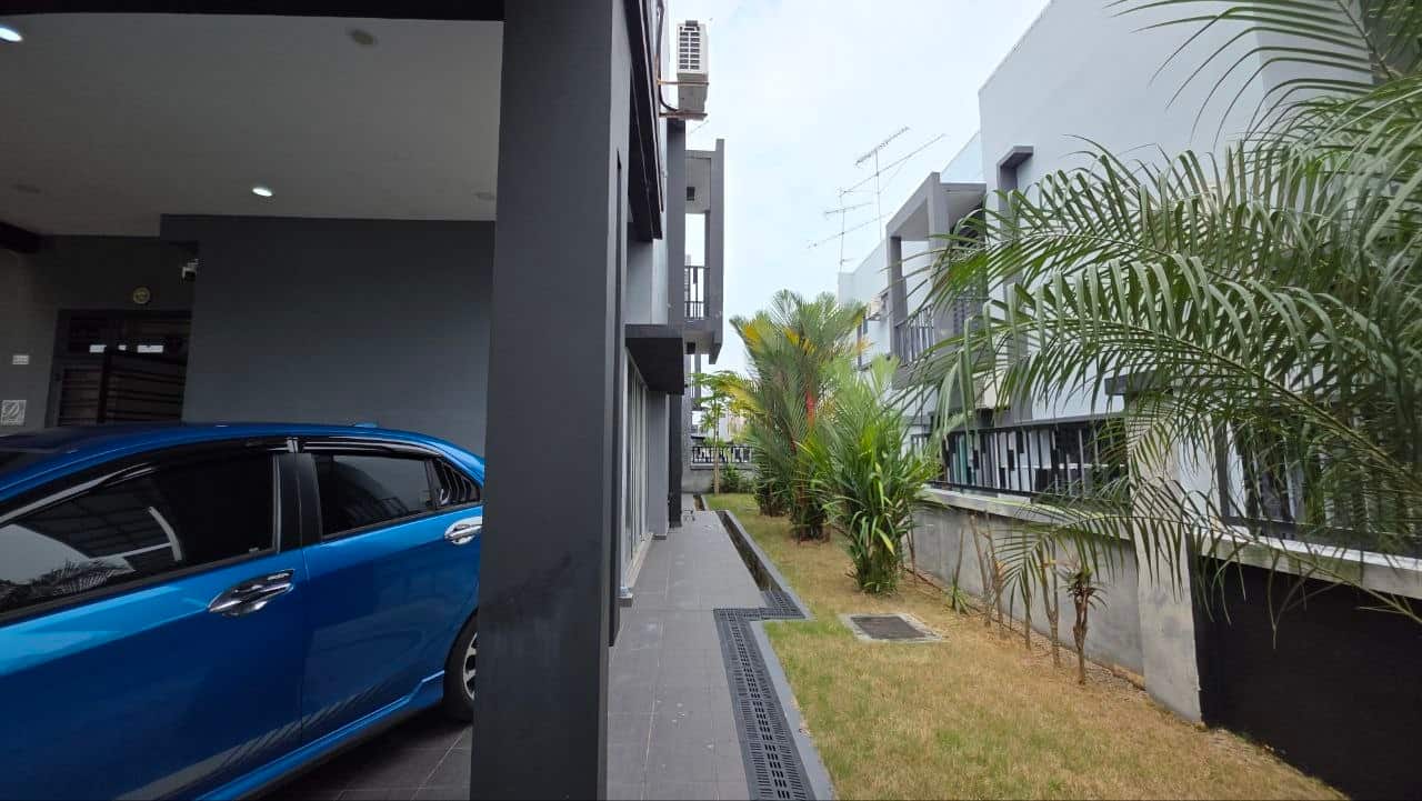 2-Storey Cluster House Taman Tropika 5