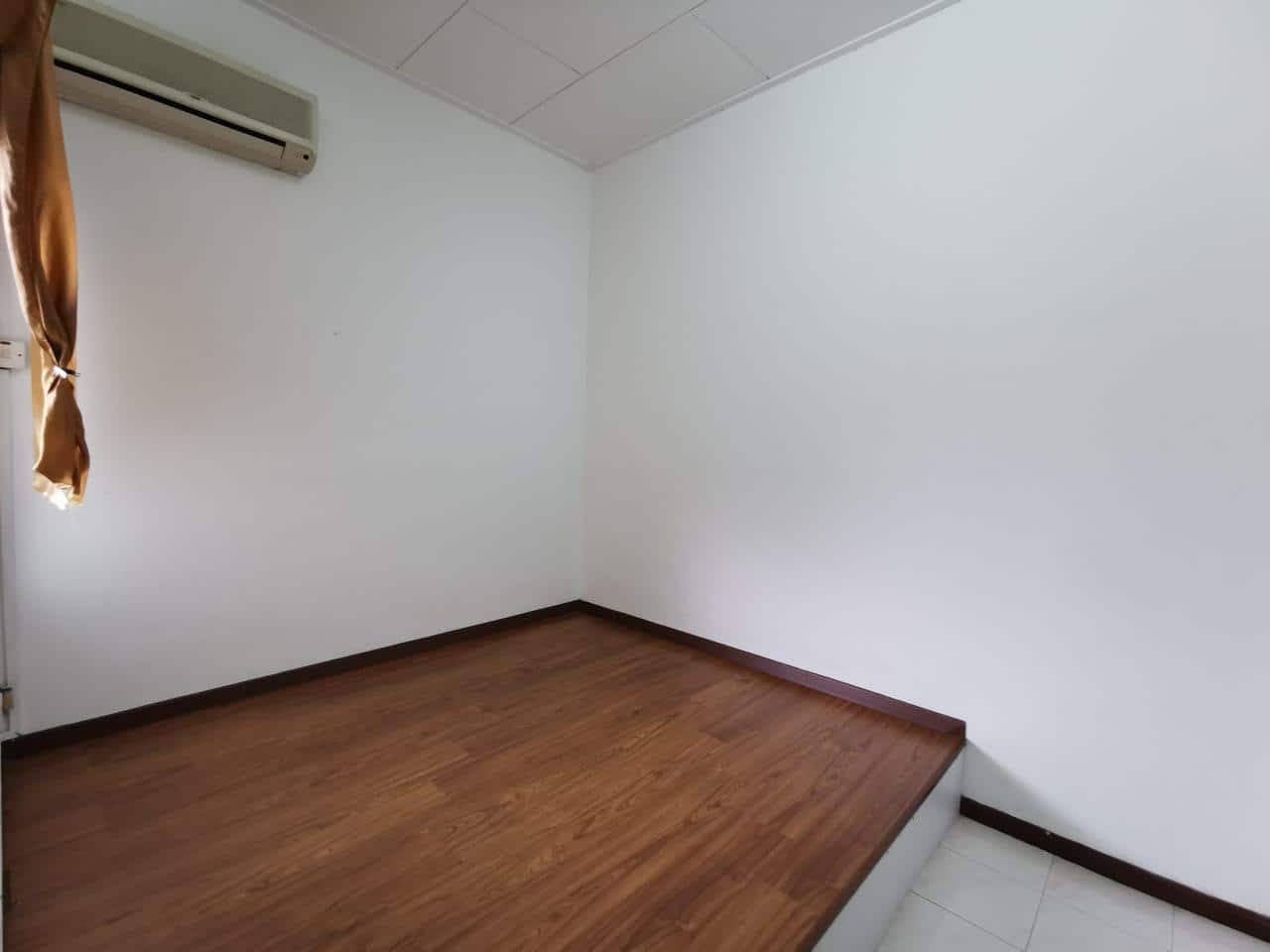 Single Storey Terrace House Taman Daya 5
