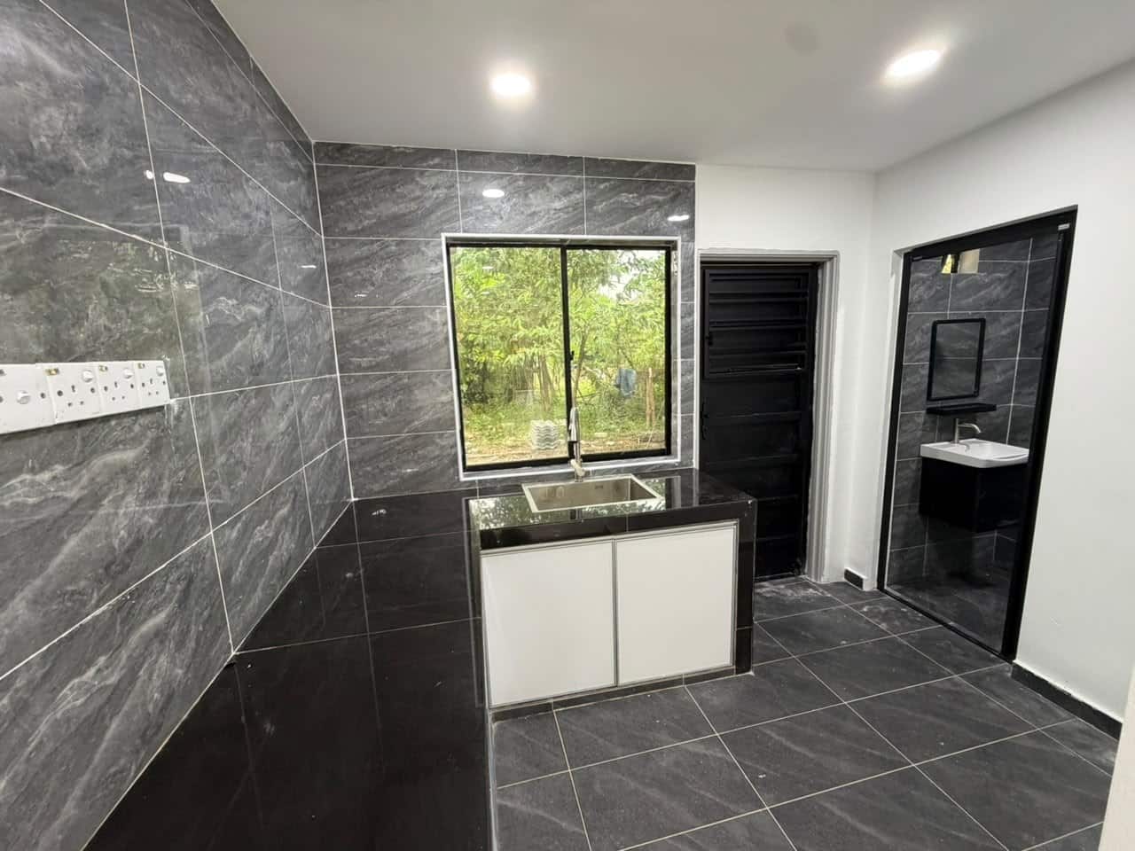 2-Storey Low Cost House Bandar Seri Alam 6