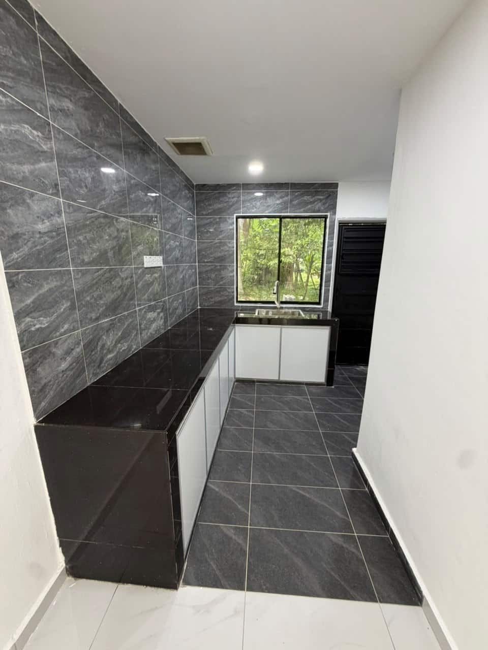 2-Storey Low Cost House Bandar Seri Alam 4