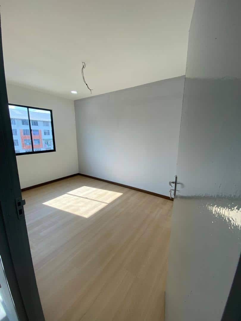 Flat Taman Putri 5