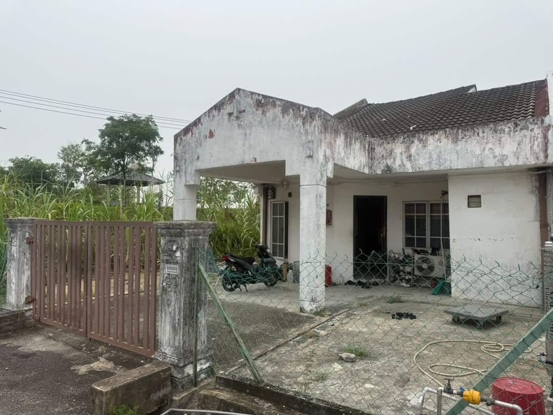 Double Storey Terrace House Skudai 2