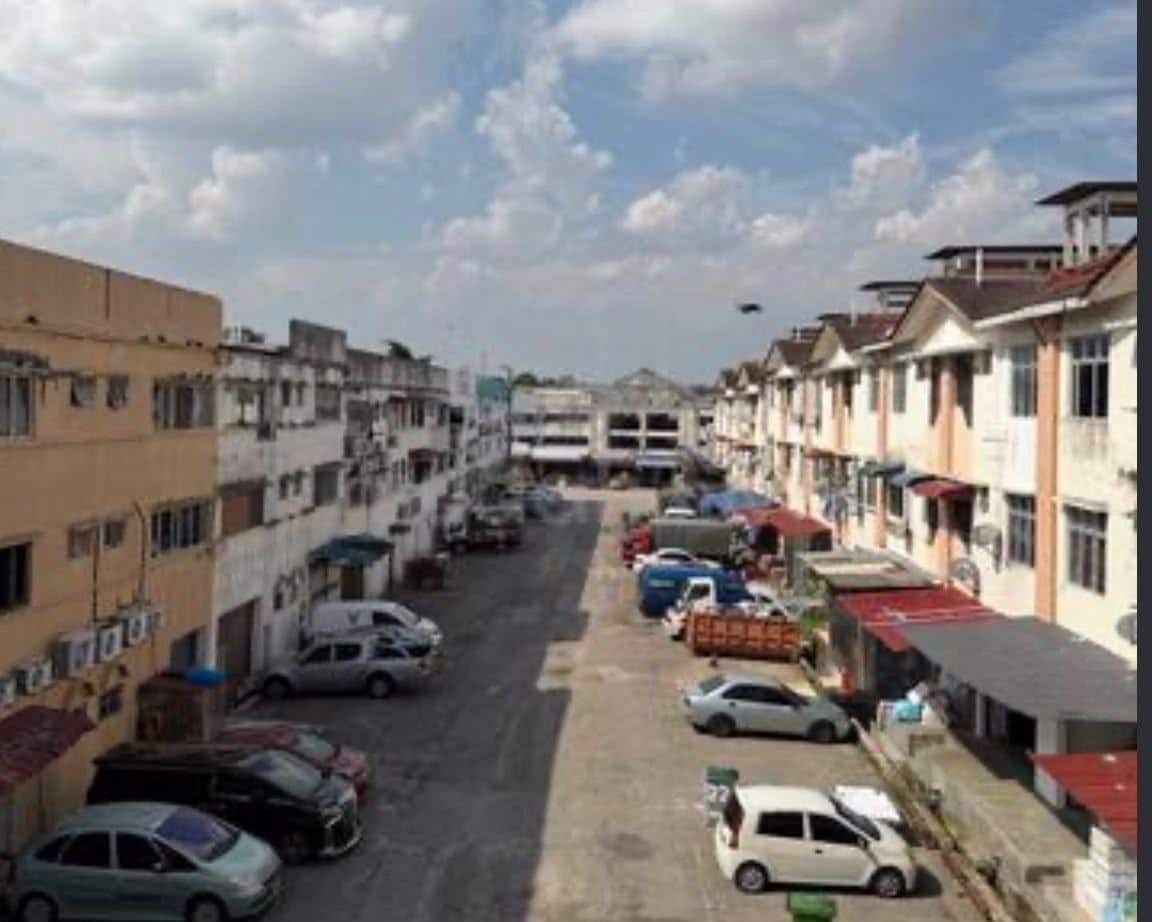 Shop Lot Apartment Bandar Selesa Jaya 7