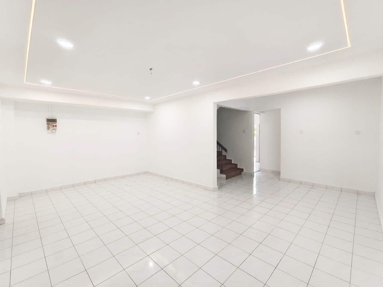 Double Storey Terrace Selesa Jaya 2