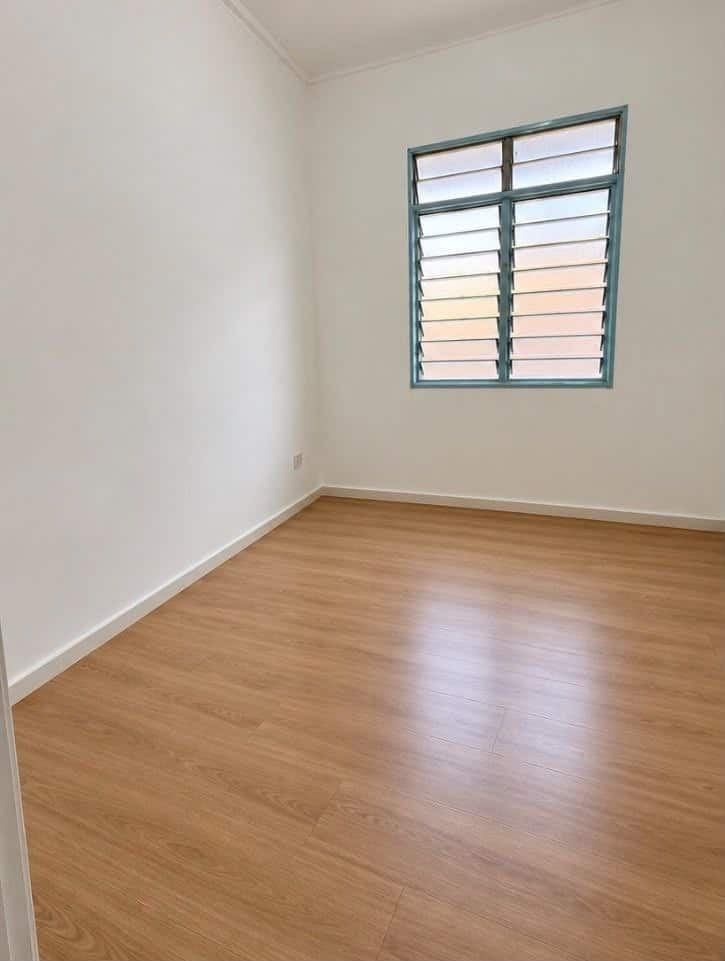 Flat Taman Perling 6