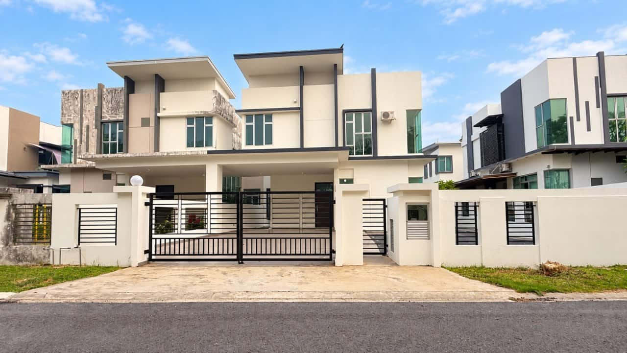 Semi-Detached House Taman Nusa Duta 1