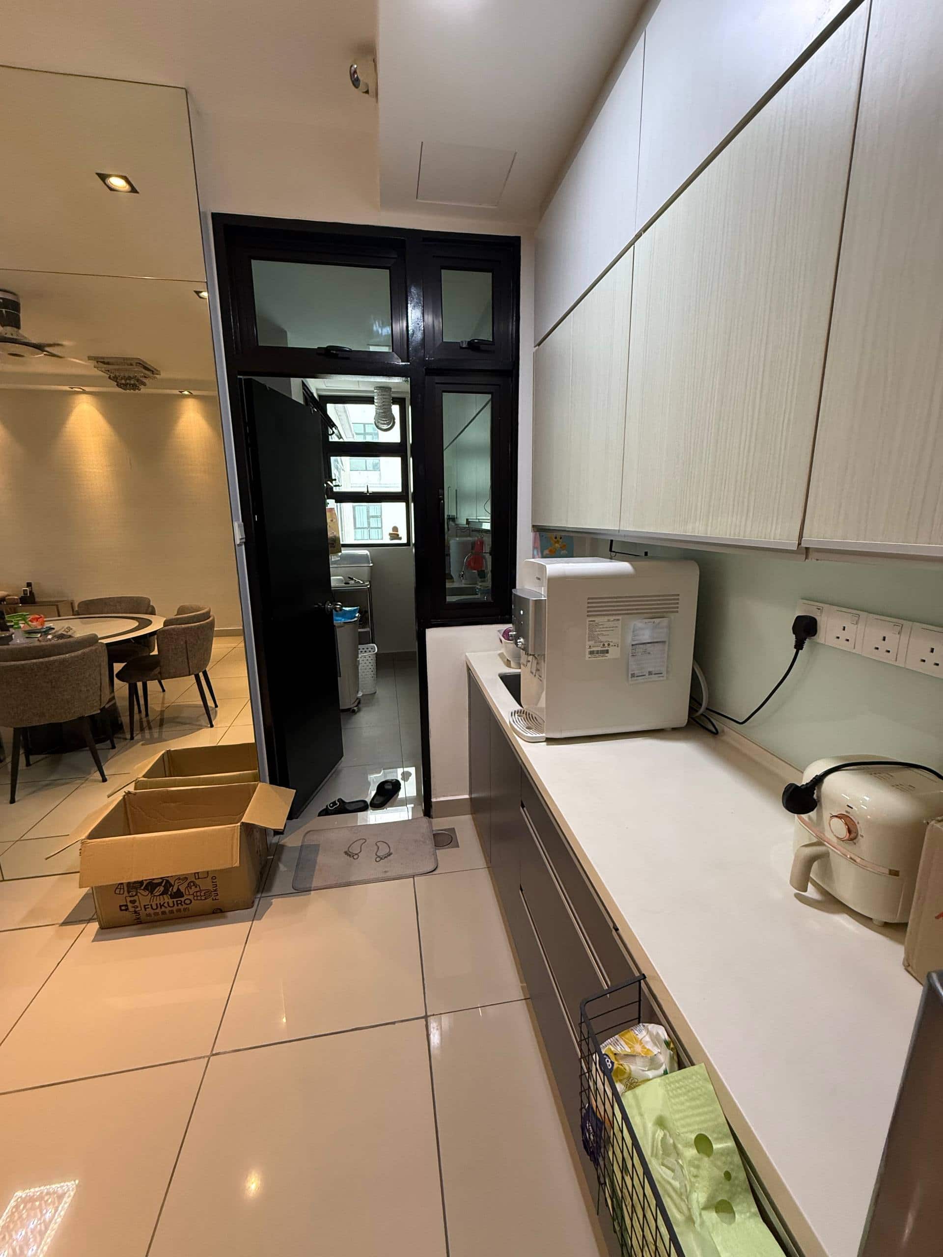 Highrise Apartment CityWood 7