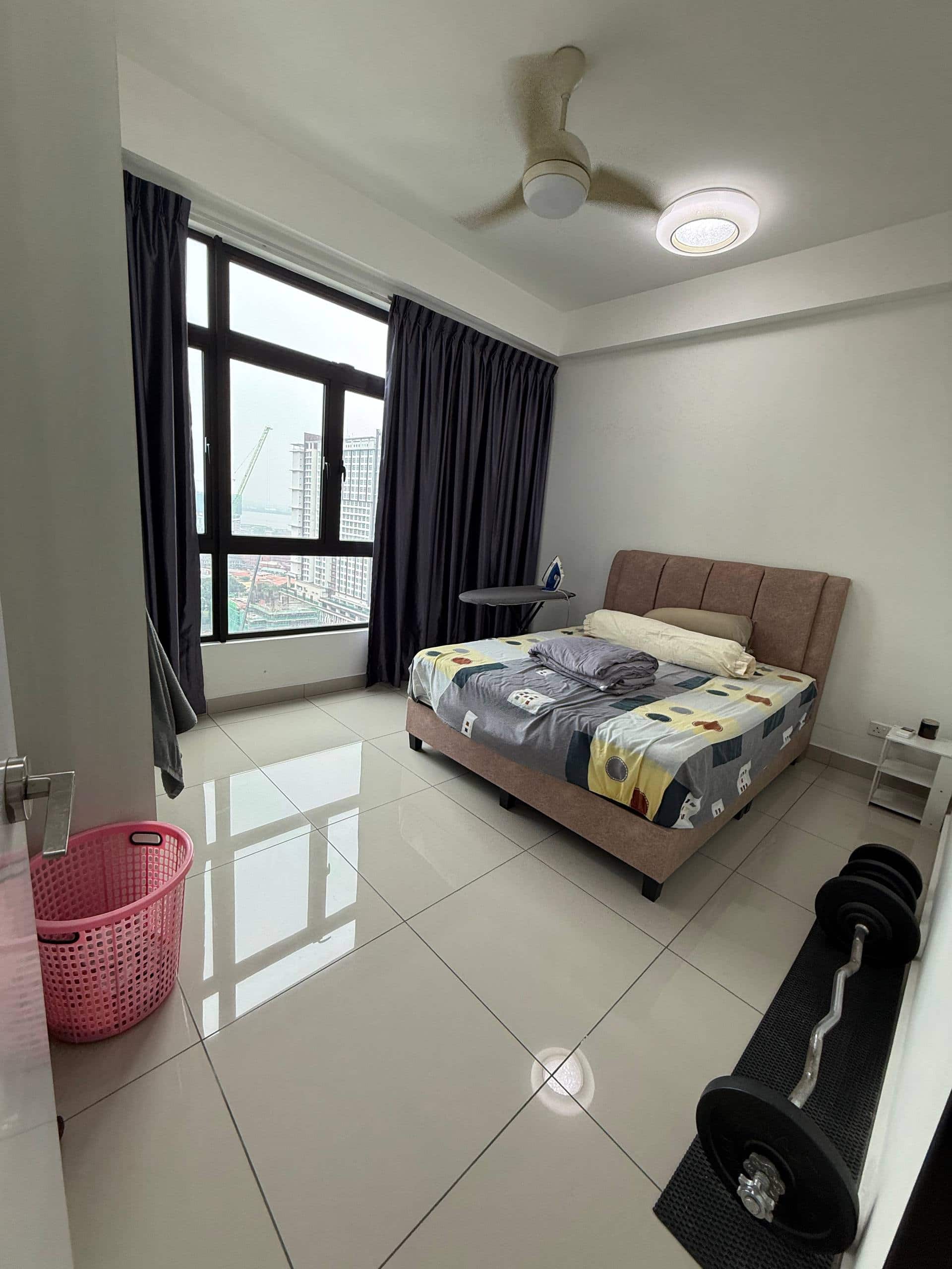 Highrise Apartment CityWood 5