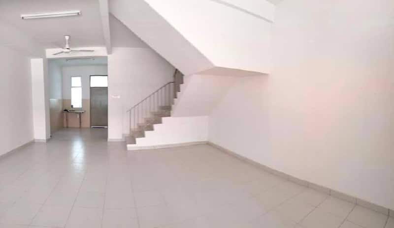 Double Storey Terrace House Scientex Pulai Mutiara 5