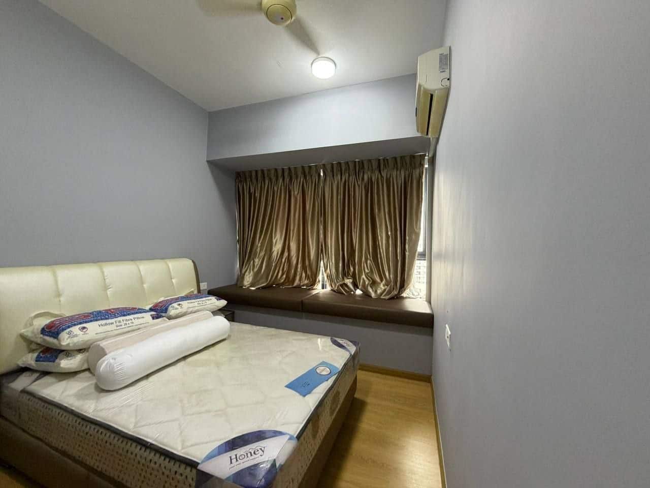 Condominium Country Garden Danga Bay 7
