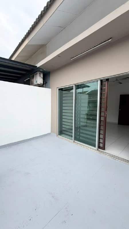2-Storey Terrace House Jalan Scientex Jaya Senai 5