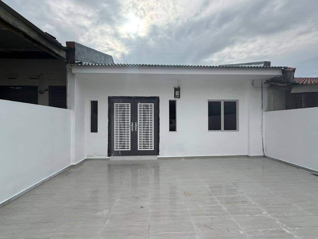 Single Storey Terrace House Taman Abad 12
