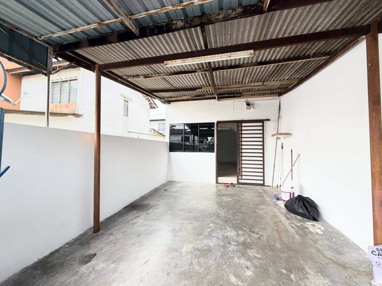 2-Storey Low Cost Endlot Jalan Hang Tuah Skudai Baru Tun Aminah 8