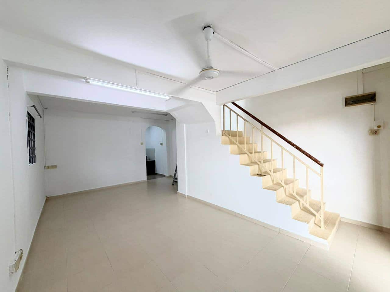 2-Storey Low Cost Endlot Jalan Hang Tuah Skudai Baru Tun Aminah 3