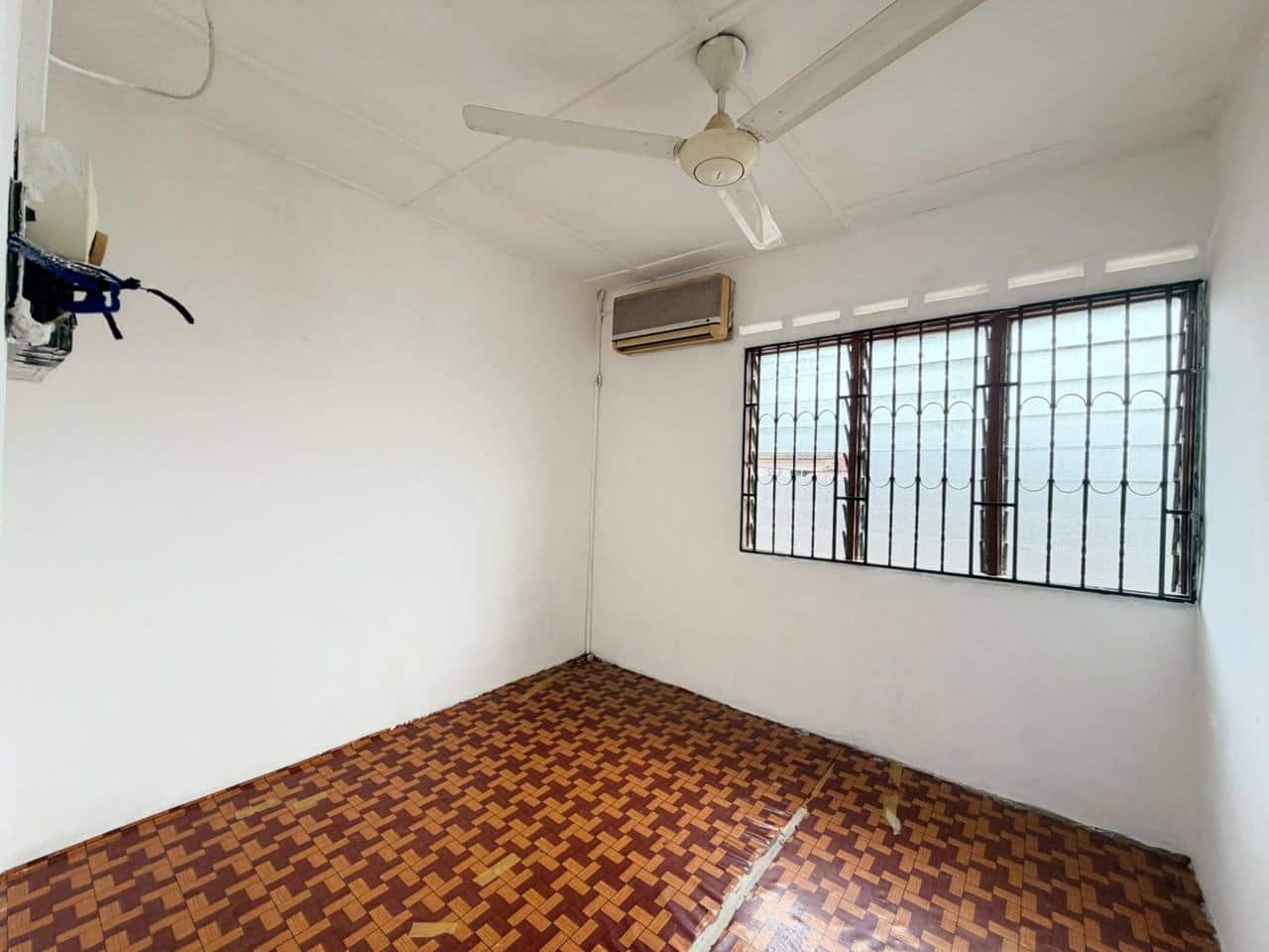 2-Storey Low Cost Endlot Jalan Hang Tuah Skudai Baru Tun Aminah 6