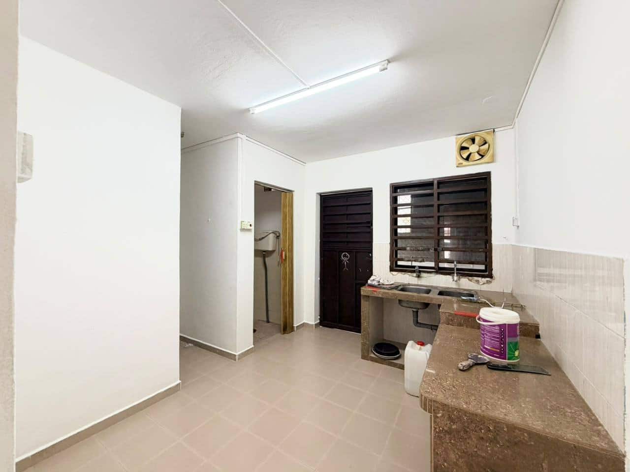 2-Storey Low Cost Endlot Jalan Hang Tuah Skudai Baru Tun Aminah 7