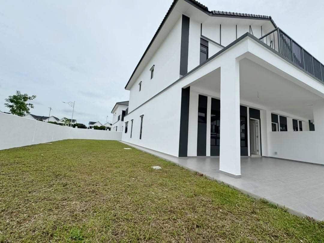 Double Storey Superlink Terrace Taman Ekoflora 5