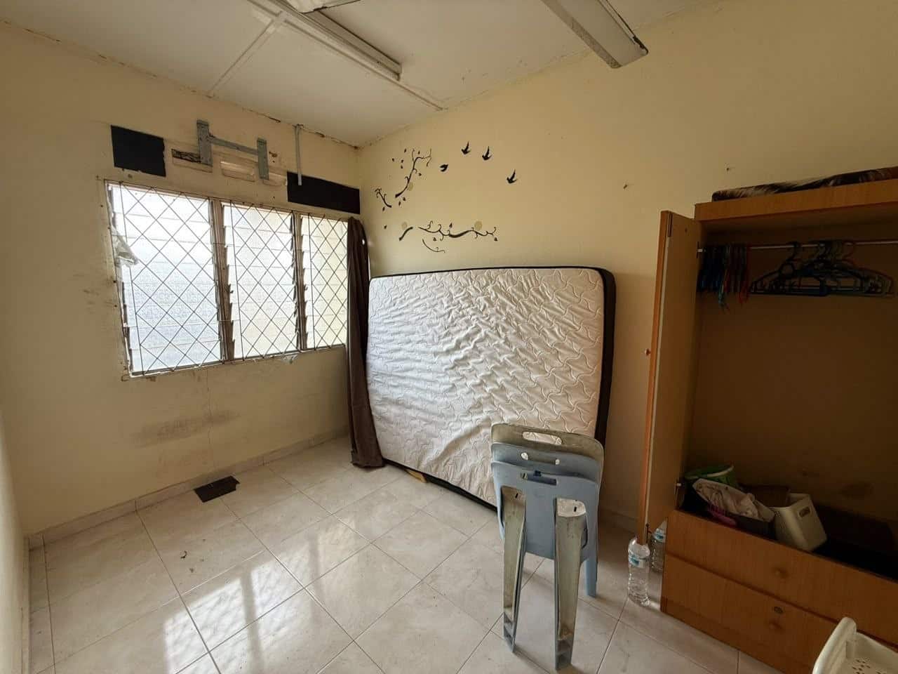 2-Storey Low Cost House Bandar Selesa Jaya 5