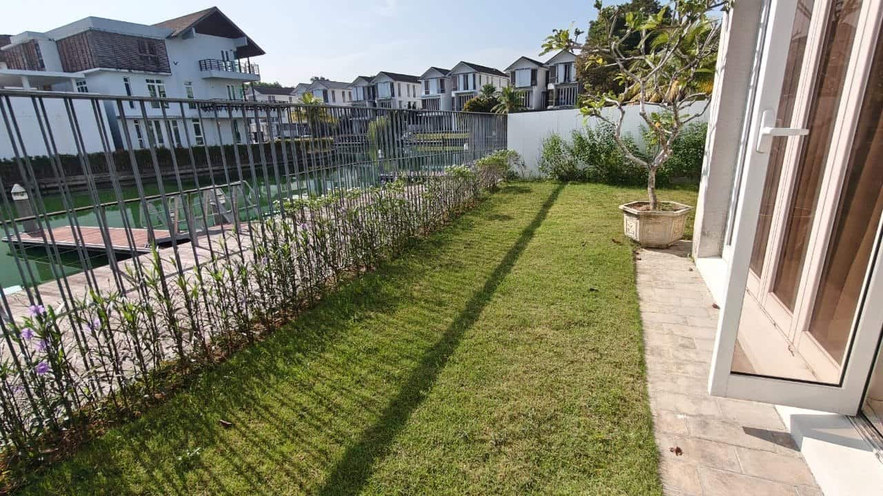 4-Storey Courtyard Villa Semi-Detached House Emerald Bay 7