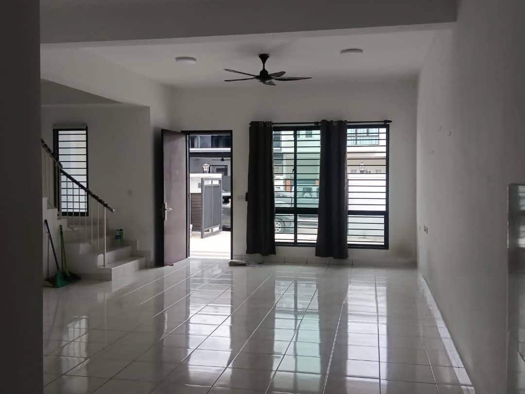 Double Storey Terrace House Desa Palma 2