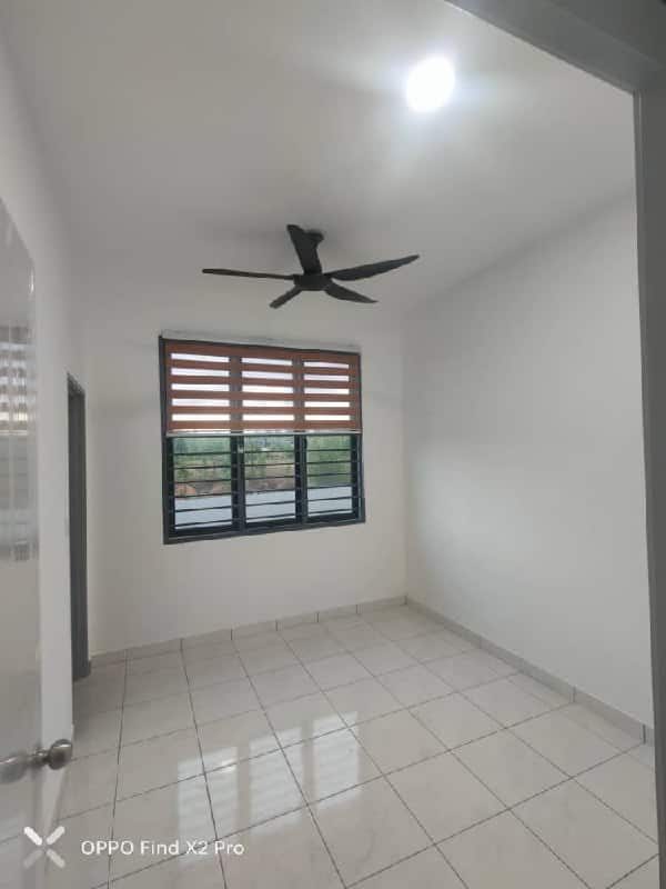 Double Storey Terrace House Desa Palma 7