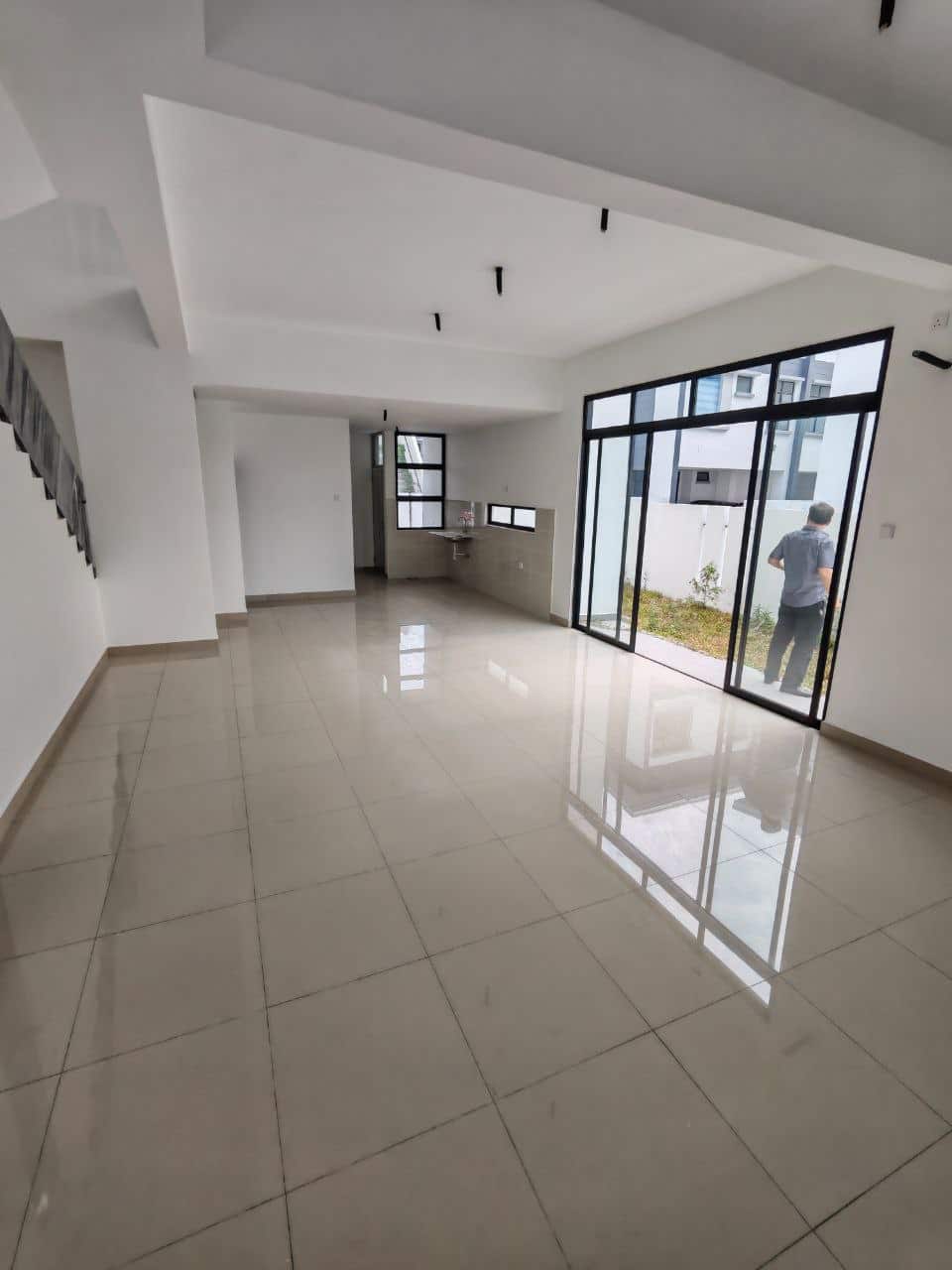 2 Storey Terrace House Ponderosa Callista