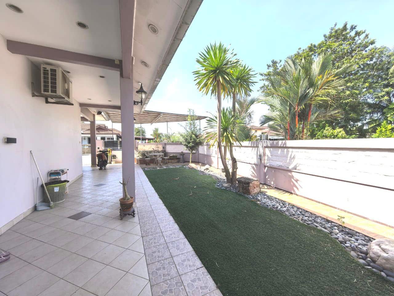 Single Storey Corner Lot Taman Setia Indah 3