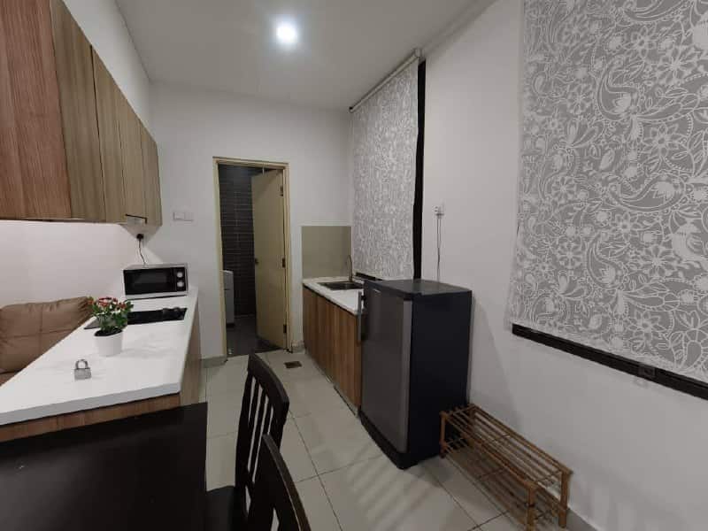 Studio Palazio @ Mount Austin 5