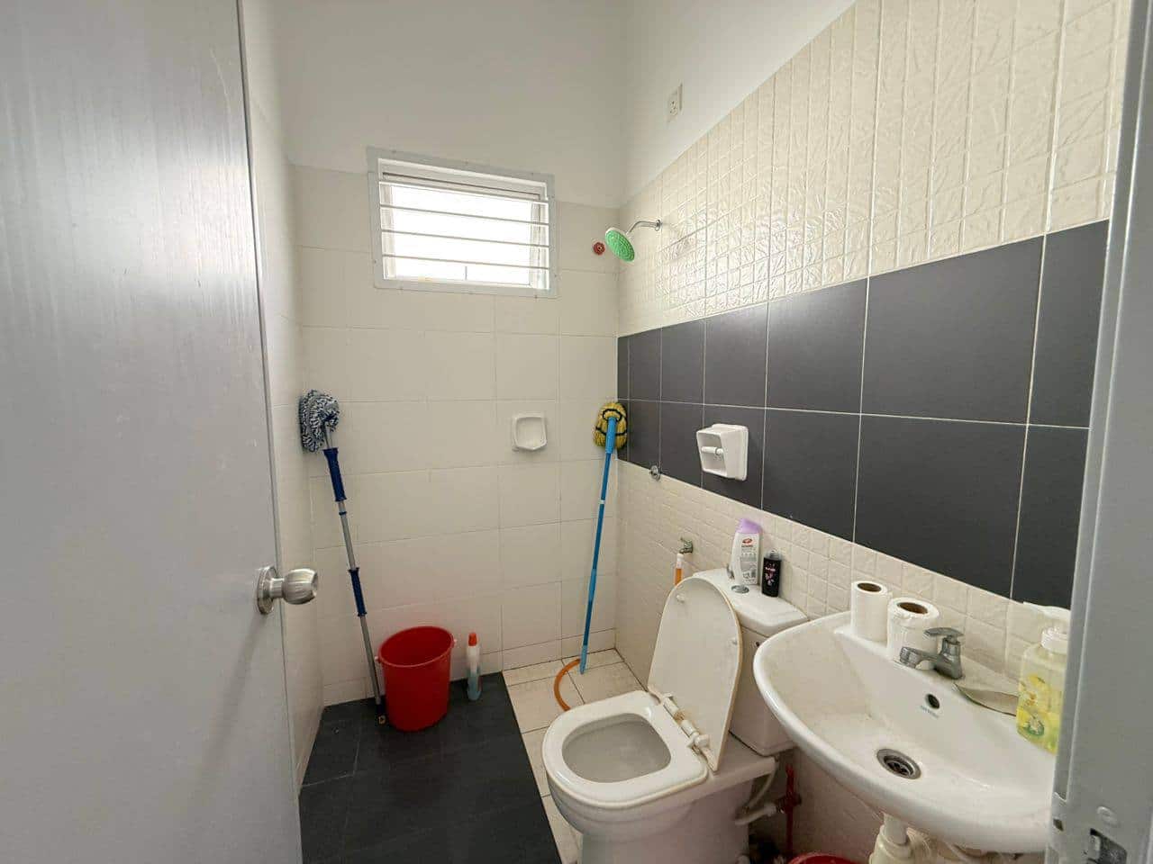 Double Storey Terrace Bukit Indah 10