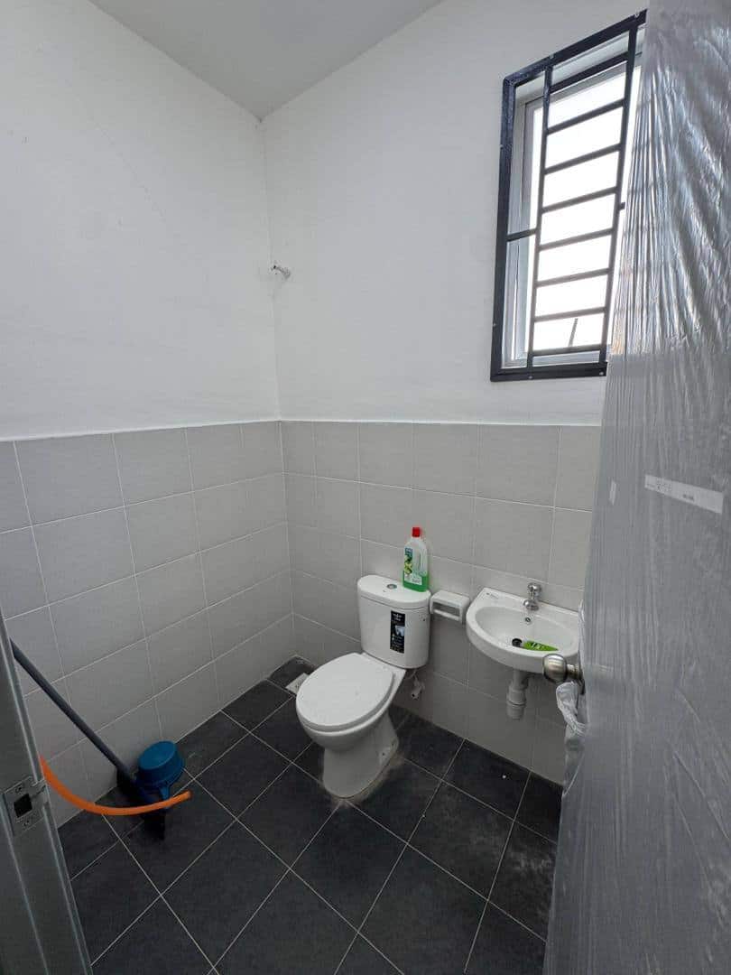 Double storey terrace house Pulai Mutiara 10