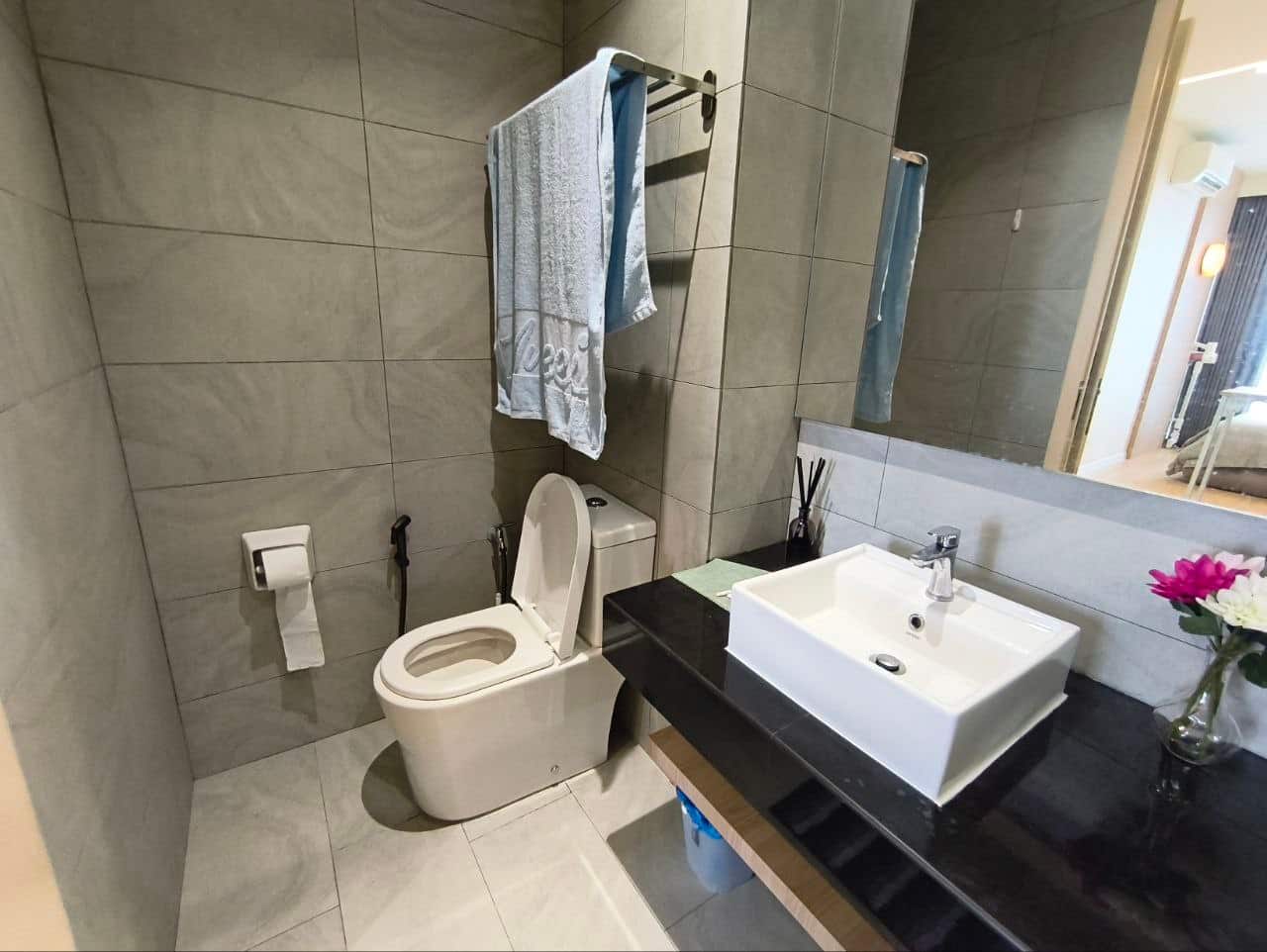 Studio Bukit Indah 5