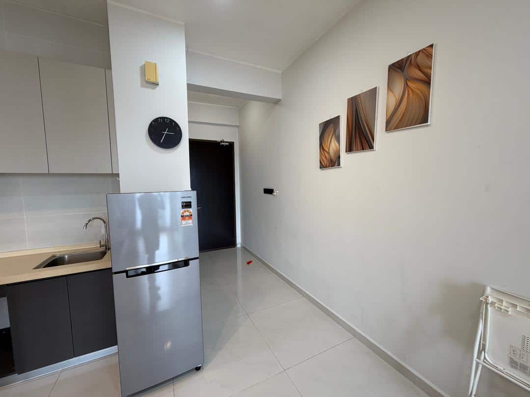 Studio Bay Point 4